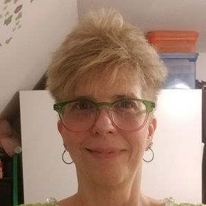 Meet your Posher, Cheryl